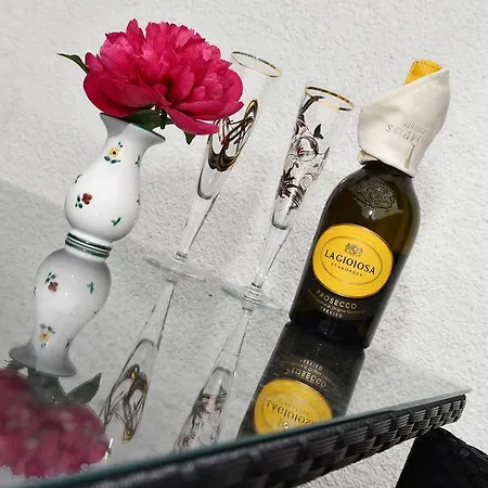 Zimalis Apartment *