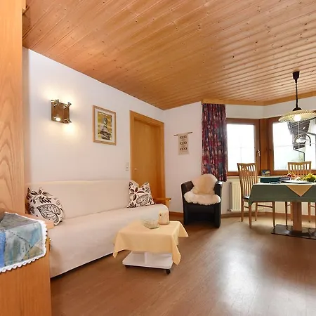 Zimalis Apartment *