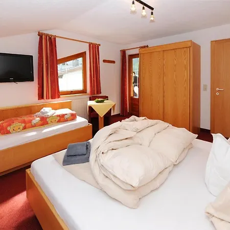 Zimalis Apartment *